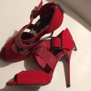 Red two lips heels